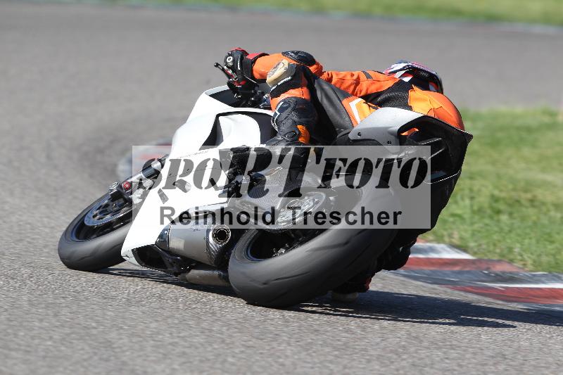/13 01.05.2025 Speer Racing ADR/Gruppe gelb/backside